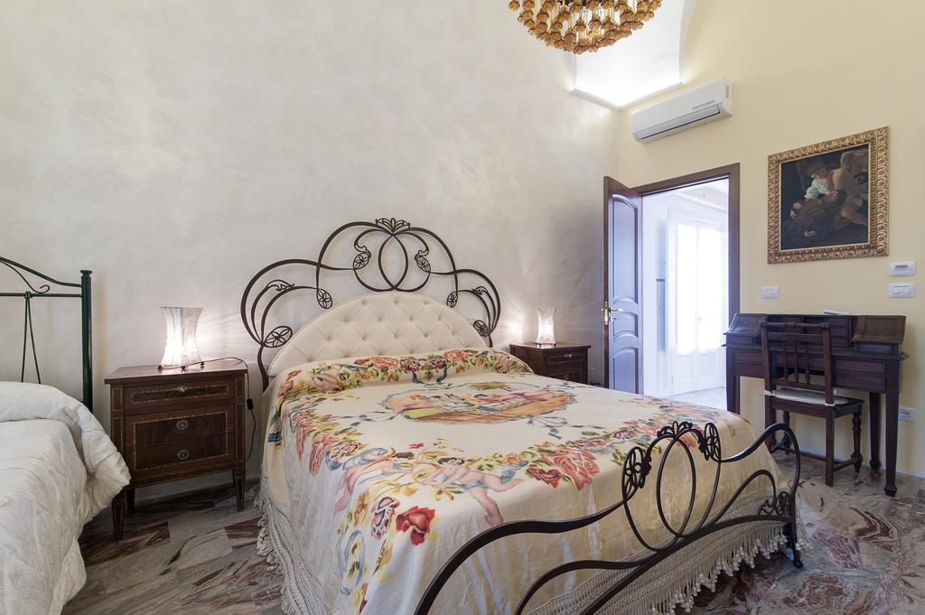 Bed and Breakfast Palazzo Osanna Nardò Esterno foto